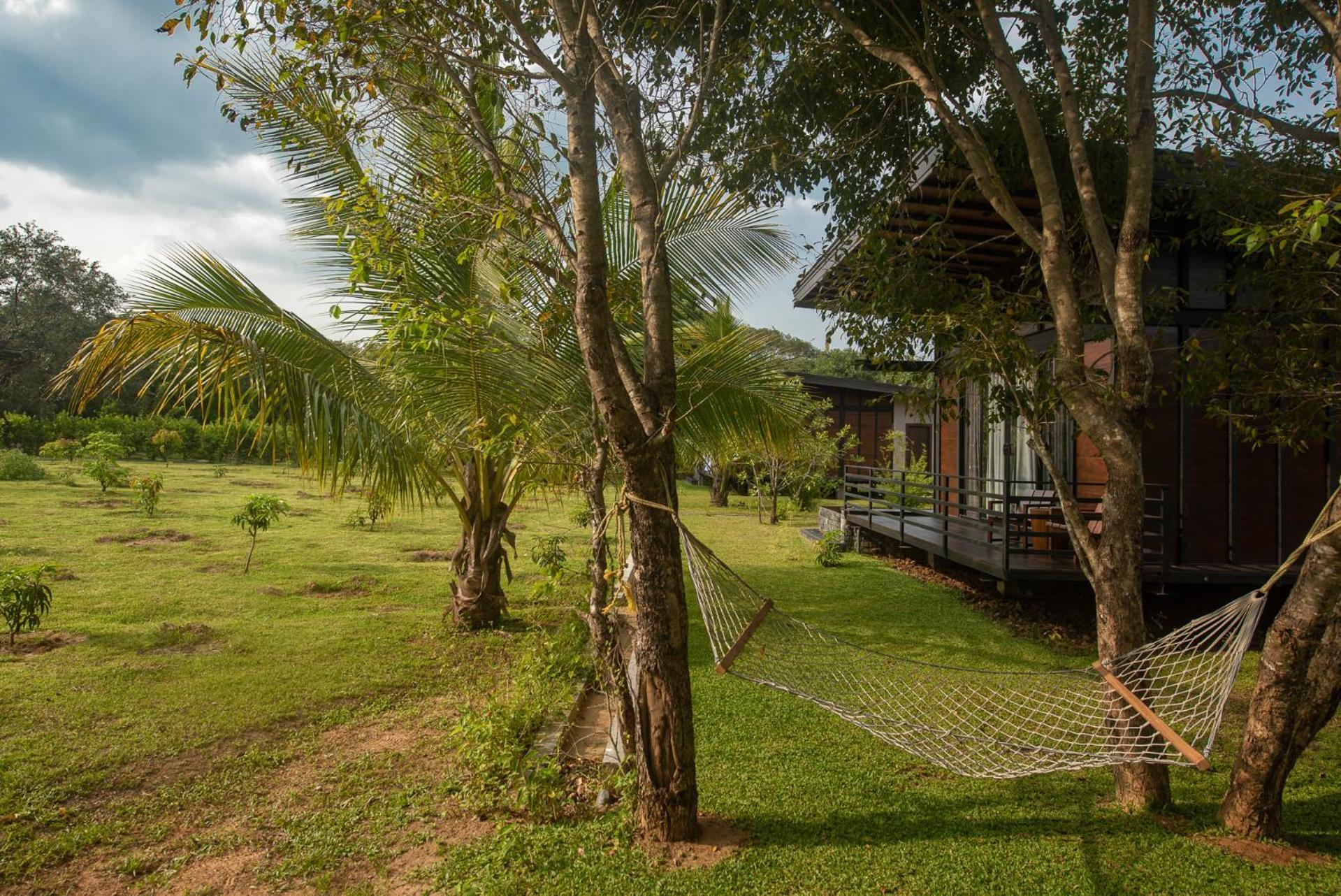Atha Resort Sigiriya Bagian luar foto